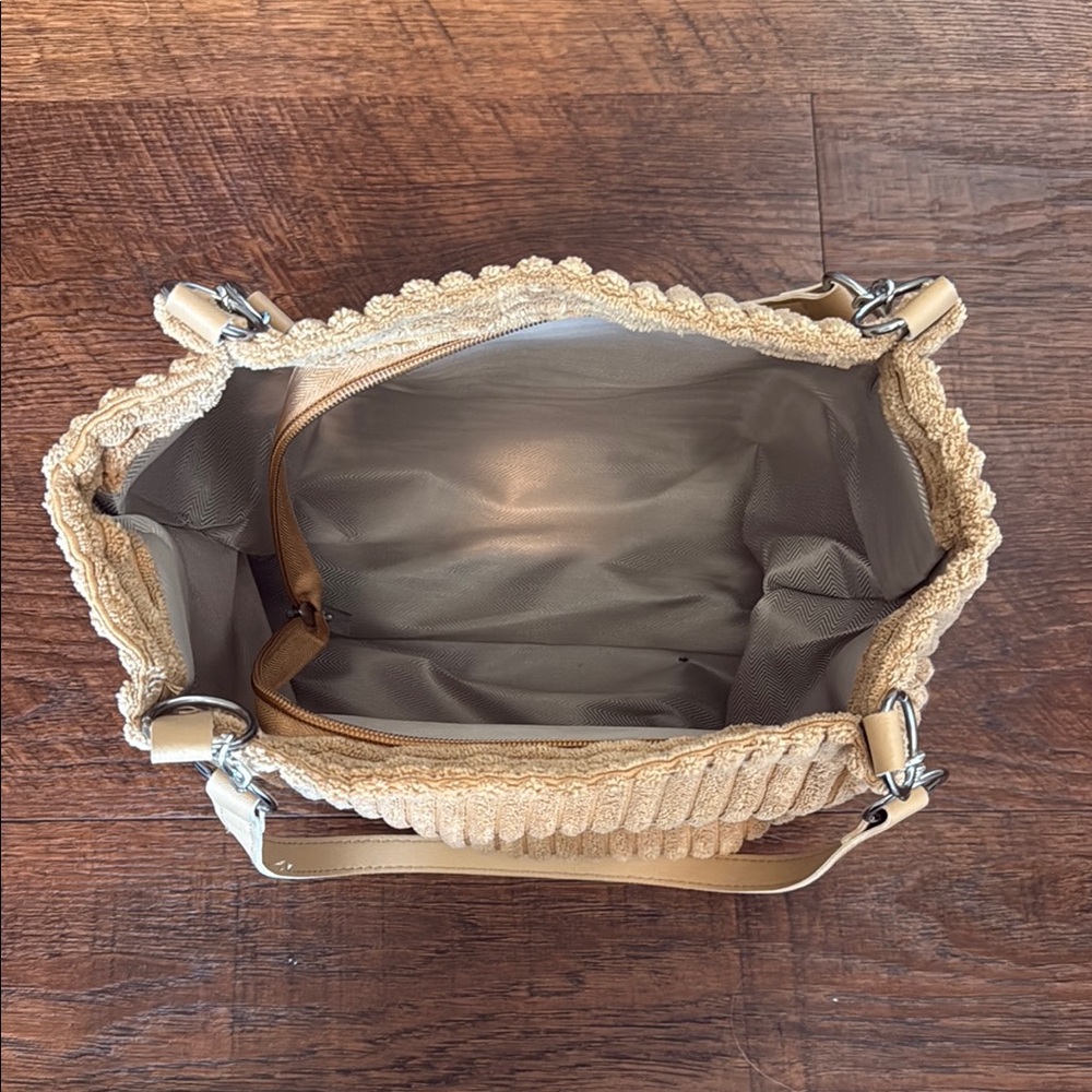 Tan Shoulder Bag - Picture 3 of 3
